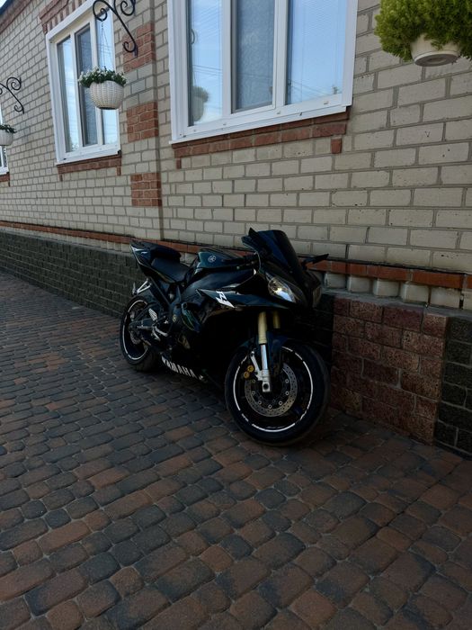 Yamaha R1 2002года