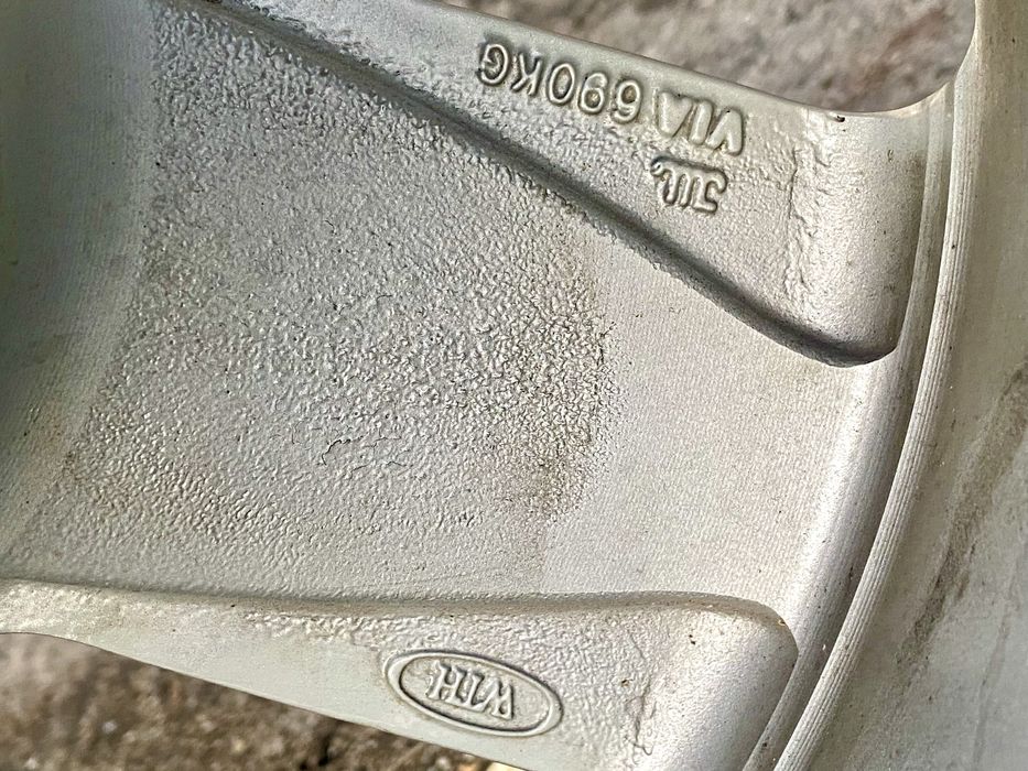 Диск мерседес Mersedes-Benz R 16 ( 215/60/16 ) 16*7(1/2)JJ p423 690kg