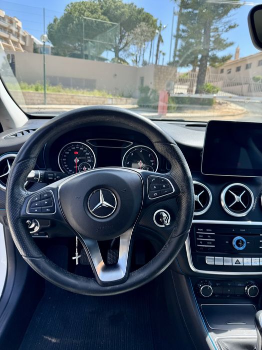Mercedes Class A 180 - FULL EXTRAS