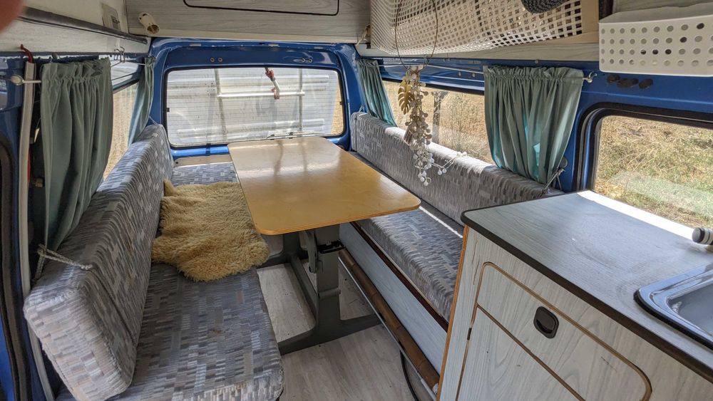 Autocaravana Mazda E2000 4x4 Reimo  – Clássico raro, comparável ao VW T3 Westfalia Syncro