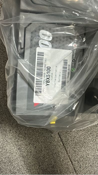 Bateria yuasa nova