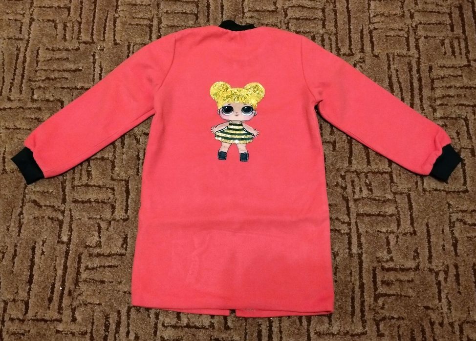 Пальто для дівчинки.