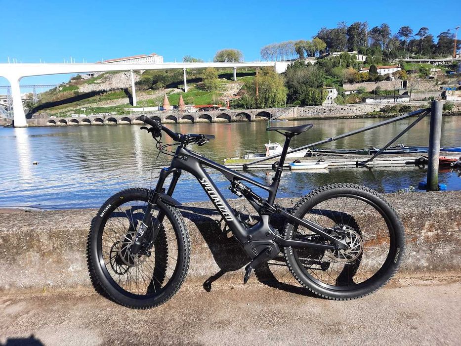 Specialized Turbo Levo Comp Carbon