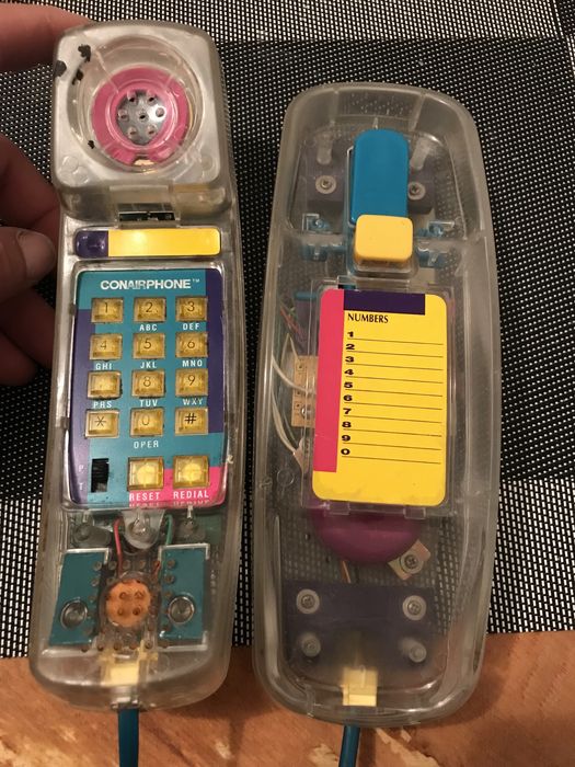 Домашній ретро телефон