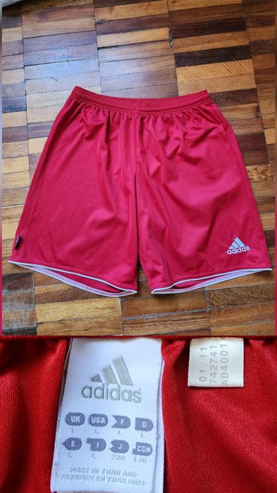 Футбольные шорты и гетры (цены уточняйте)