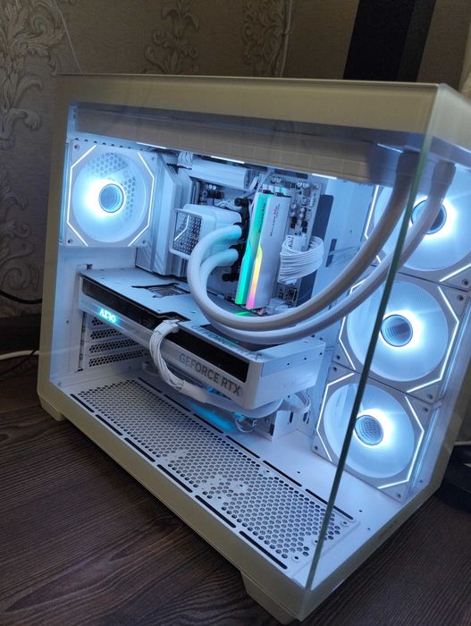 Ігровий\професійний ПК RTX 5080\AMD Ryzen 9 9900X3D