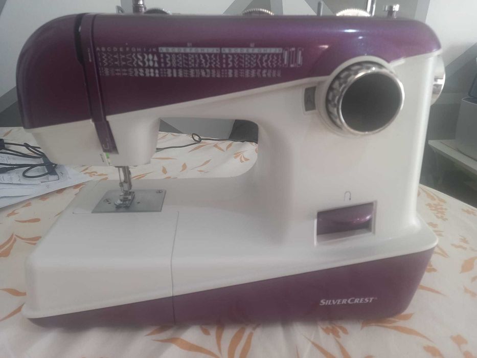 maquina de costura 33 funções