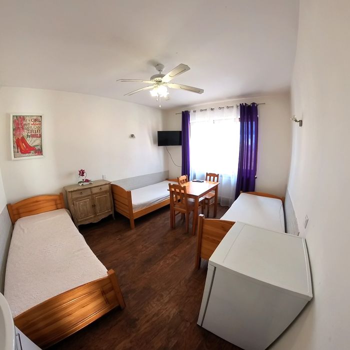 Piętro domu-10 miejsc noclegowych