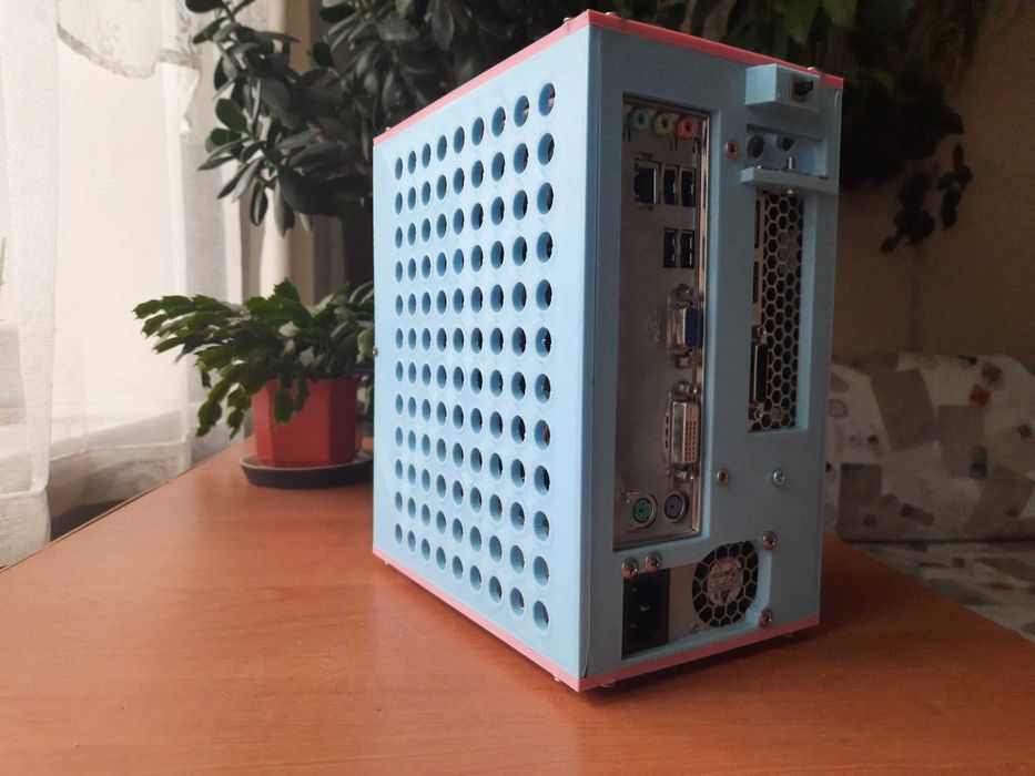 Компактний Mini-ITX ПК i7-2600, 16GB RAM, GTX 1050 Ti 4GB, SSD 400GB