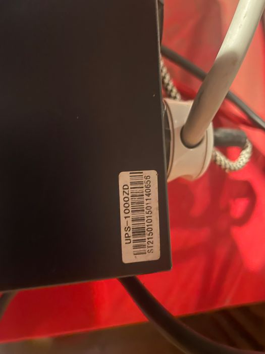 ДБЖ Luxeon UPS-1000ZD