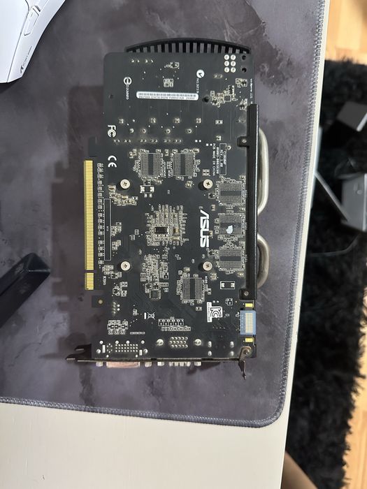 Asus gtx 550 usada