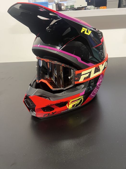Kask motocrossowy kinetic fly w rozmiarze M