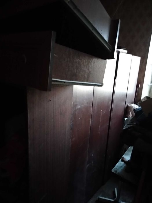 Отдам стенку бесплатно самовывоз