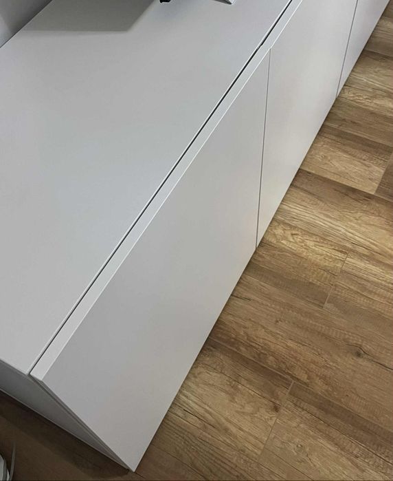 Zestaw szafek modułowych Ikea model Besta
