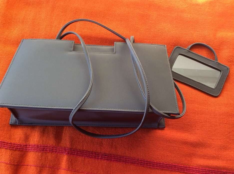 Mala clássica,cinzento-pérola