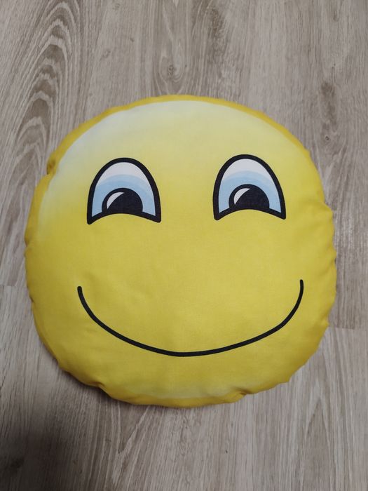 Poduszka emotka średnica 30cm