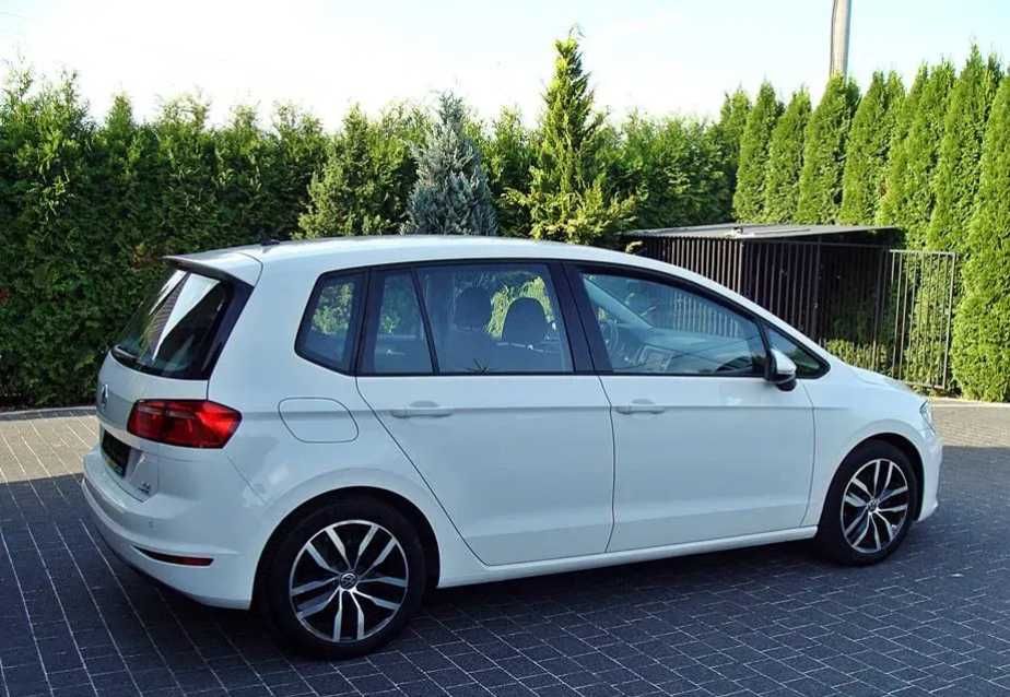 Golf Sportsvan bezwypadkowy pierwszy właściciel w kraju