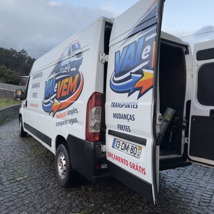 Vai e Vem - Transportes e Mudanças
