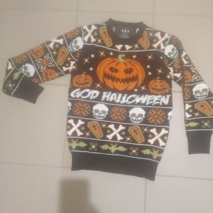 Sweter na Halloween na 134/140 cm