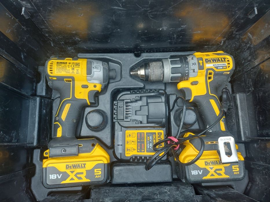 Інструмент з Європи