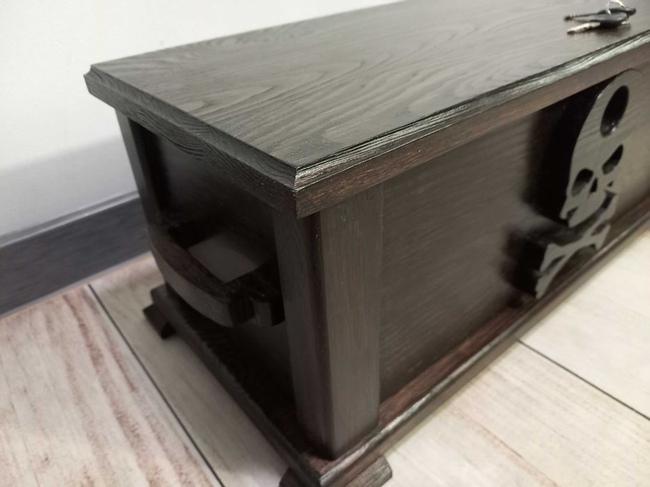 skrzynia Piracka z trupią czaszką - rustykalna, zamykana na kluczyk!!