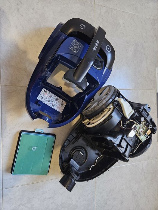 Пилосос Philips FC 8761 на запчастини