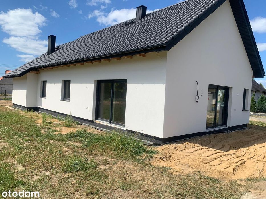 Nowy dom wolnostojący w Szklarach Dolnych - stan deweloperski.