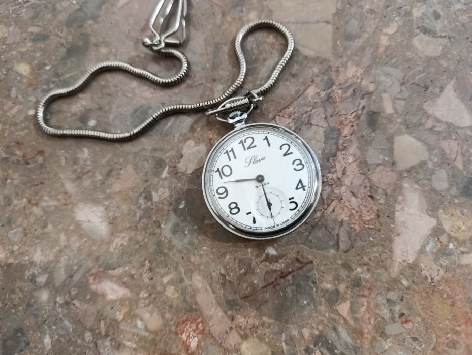 Relogio a Corda SLAVA da USSR de 18 RUBIS de Coleção