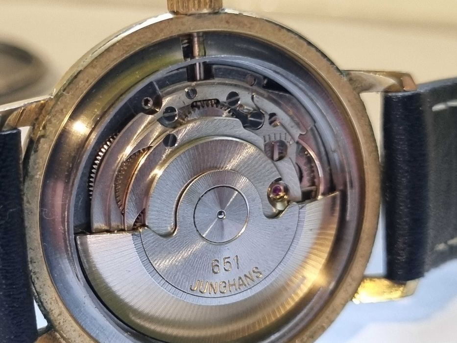 Zegarek męski Junghans w automacie