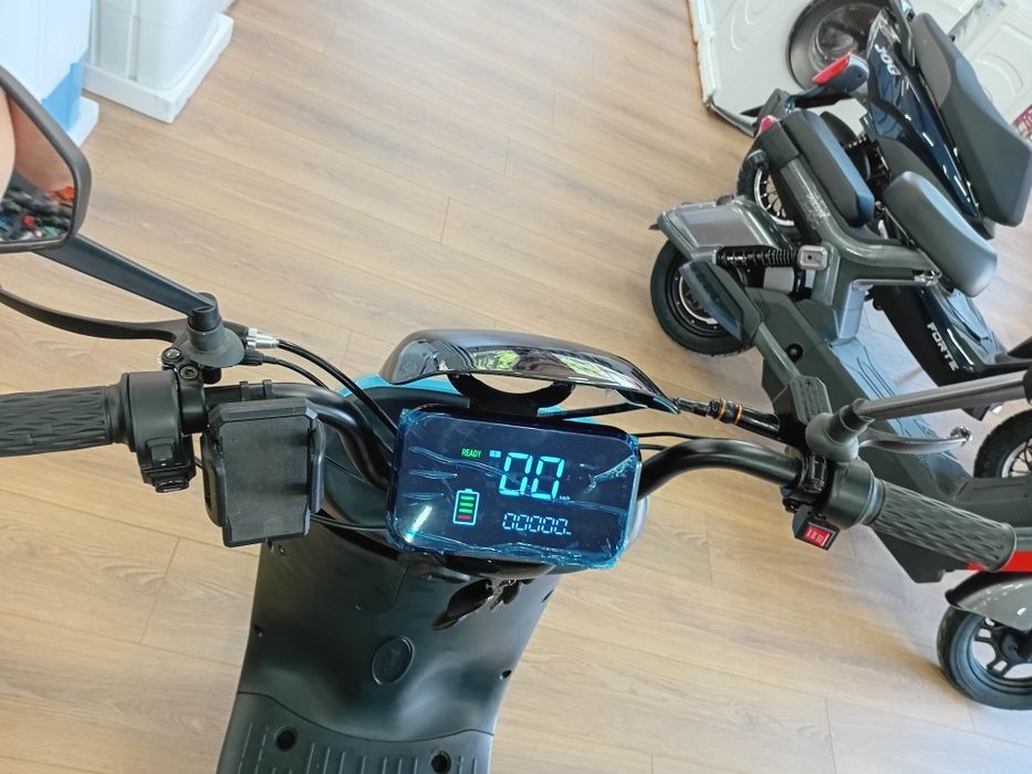 Велоскутер електричний Forte. Новий