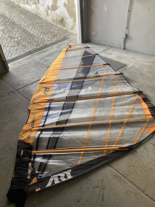 Material de Windsurf, pranchas, velas e acessórios