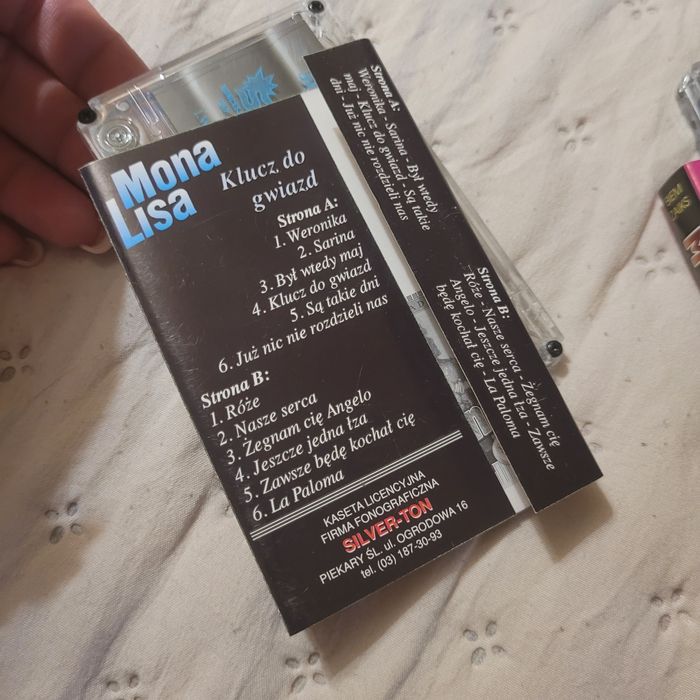 Mona Lisa - trzy kasety w stanie idealnym .