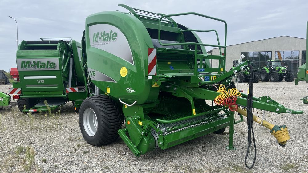 Prasa zwijająca owijarka MCHALE V6750