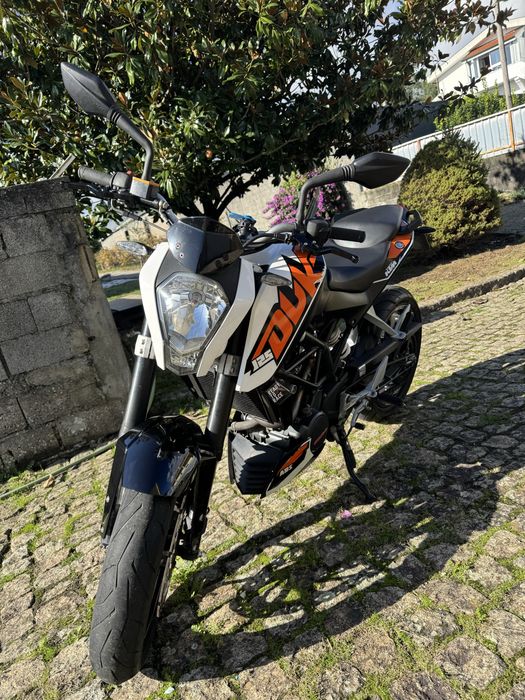 Ktm  duke   125