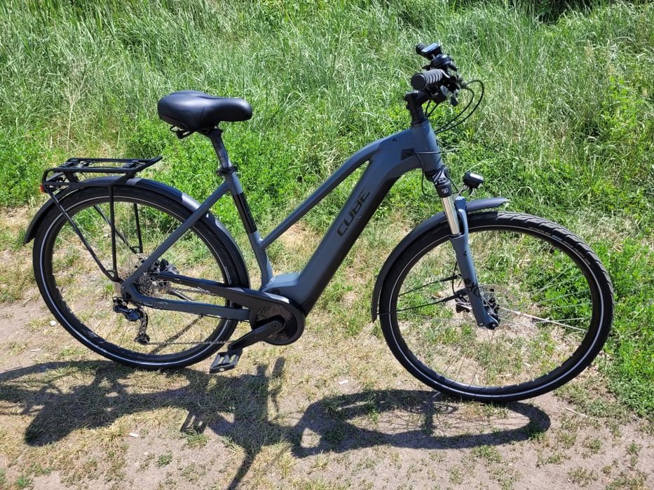 Cube Touring trekkingowy rower elektryczny