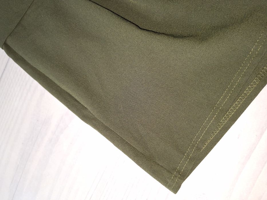 Нові шорти розмір М