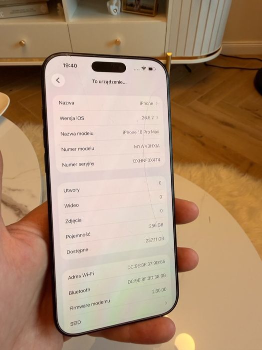 iPhone 16 PRO MAX