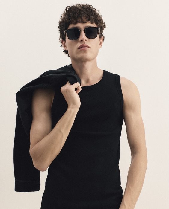 Сонцезахисні окуляри чорні чоловічі Reserved