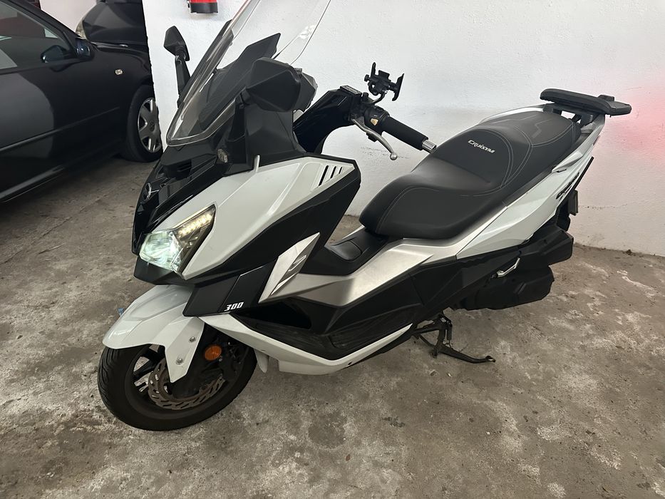 Sym cruisym 300