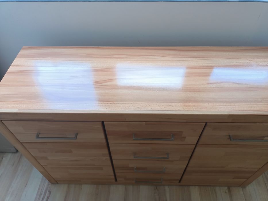 Komoda pełna Buk