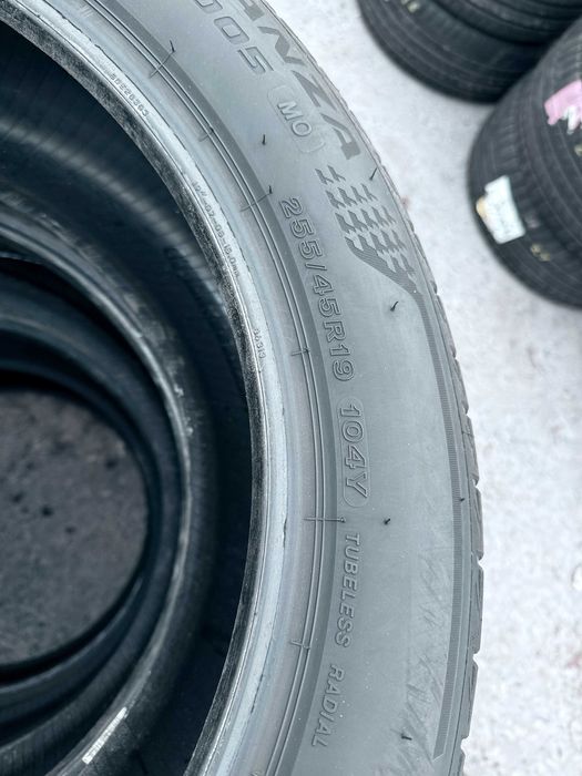 255 45 19 Bridgestone Turanza T005 90% 2024 шини Літо