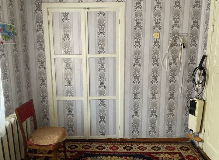 Продам 2-х комнатную квартиру на Грушевского Н.К.