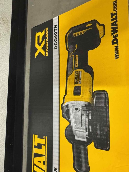 Szlifierka kątowa DeWalt DCG407 nowy model nówka