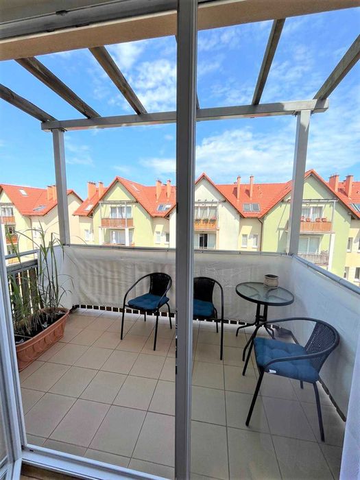 Apartament na wynajem do 12 osób (5 sypialni + salon) 6 km do Centrum