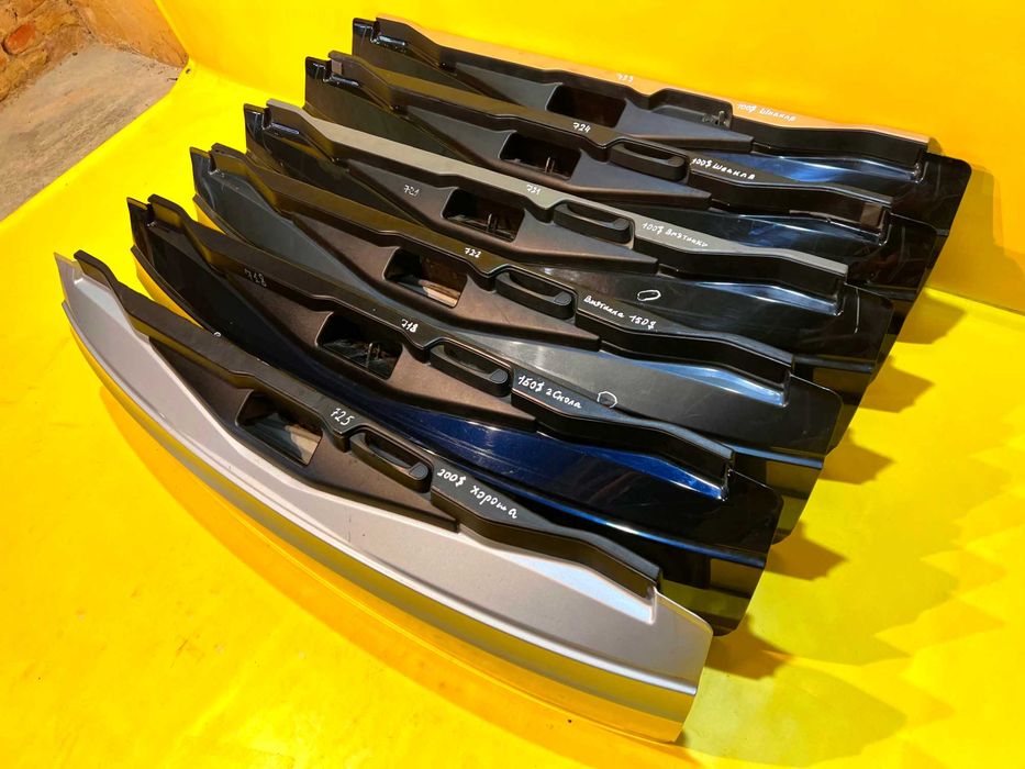 Нижняя крышка багажника BMW X5 E70 нижня ляда БМВ Х5 Е70 кришка