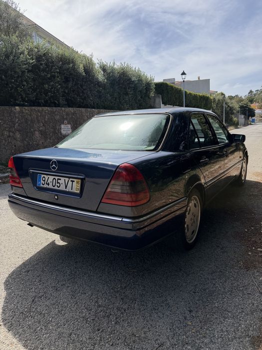 Mercedes-Benz C220 — photo 5