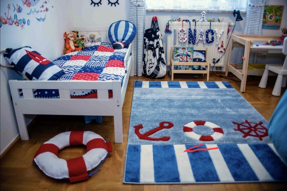 Wystrój marynistyczny morski do pokoju dziecięcego