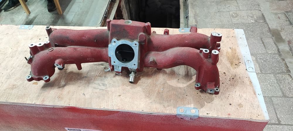 Продам коллектор subaru