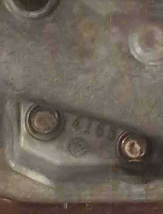 Antyk miniaturka grammofon