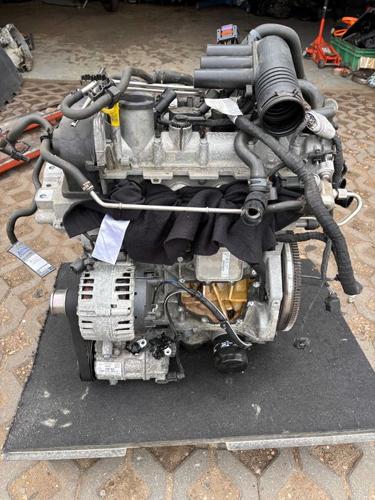 VW Golf 7 i inne z VAG silnik 1.4 tsi CZC 125 tys km